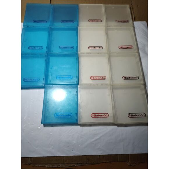 Vintage Lot of 15 Nintendo Hard Game Cases Clear & Blue - Picture 2 of 15